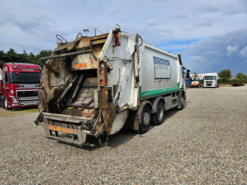 Scania P270 6x2/4 Müllwagen / garbagetruck - Caminhão de lixo: foto 5 Scania P270 6x2/4 Müllwagen / garbagetruck - Caminhão de lixo: foto 5