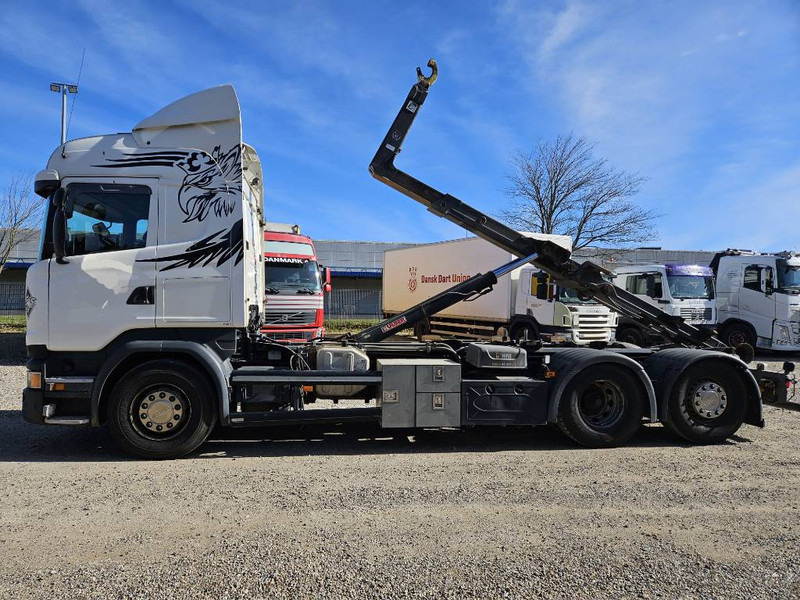 Scania R 410 6x2/4 // Hook // Euro 6 // Kroghejs - Camião polibenne: foto 2 Scania R 410 6x2/4 // Hook // Euro 6 // Kroghejs - Camião polibenne: foto 2
