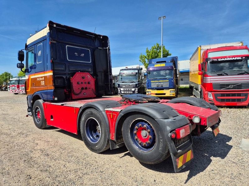 DAF XF 530 // Big Hydraulic // special interior - Tractor: foto 3 DAF XF 530 // Big Hydraulic // special interior - Tractor: foto 3