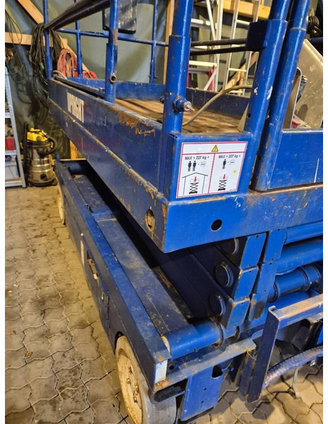 UpRight 2 persons lift - Plataforma de Tijera/ Plataforma de tesoura: foto 3 UpRight 2 persons lift - Plataforma de Tijera/ Plataforma de tesoura: foto 3