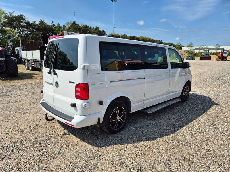 Volkswagen Caravelle 4x4 // 4motion 8(10) person bus Long - Automóvel: foto 5 Volkswagen Caravelle 4x4 // 4motion 8(10) person bus Long - Automóvel: foto 5