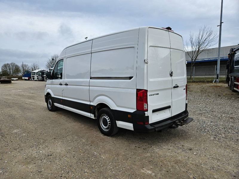 Volkswagen Crafter 35 // 4 motion 4x4 // AUT // 5 Doors - Furgão: foto 3 Volkswagen Crafter 35 // 4 motion 4x4 // AUT // 5 Doors - Furgão: foto 3