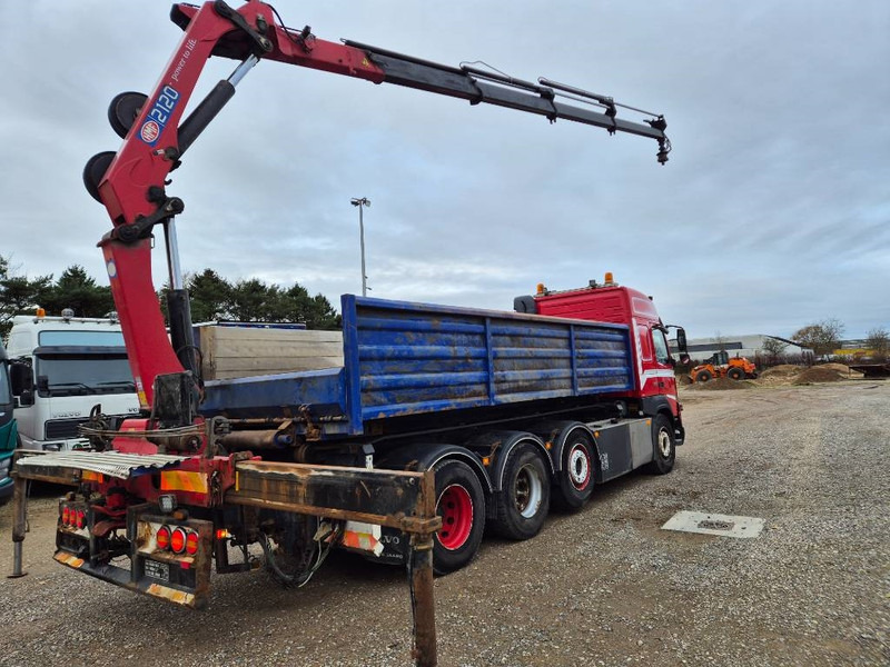 Volvo FMX 500 8x4/4 // HMF 2120 K4 // 3 side tipper - Camião grua: foto 5 Volvo FMX 500 8x4/4 // HMF 2120 K4 // 3 side tipper - Camião grua: foto 5