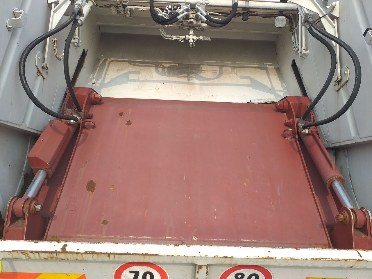 Leasing de Mercedes-Benz Econic 2628 Mercedes-Benz Econic 2628: foto 6 Leasing de Mercedes-Benz Econic 2628 Mercedes-Benz Econic 2628: foto 6