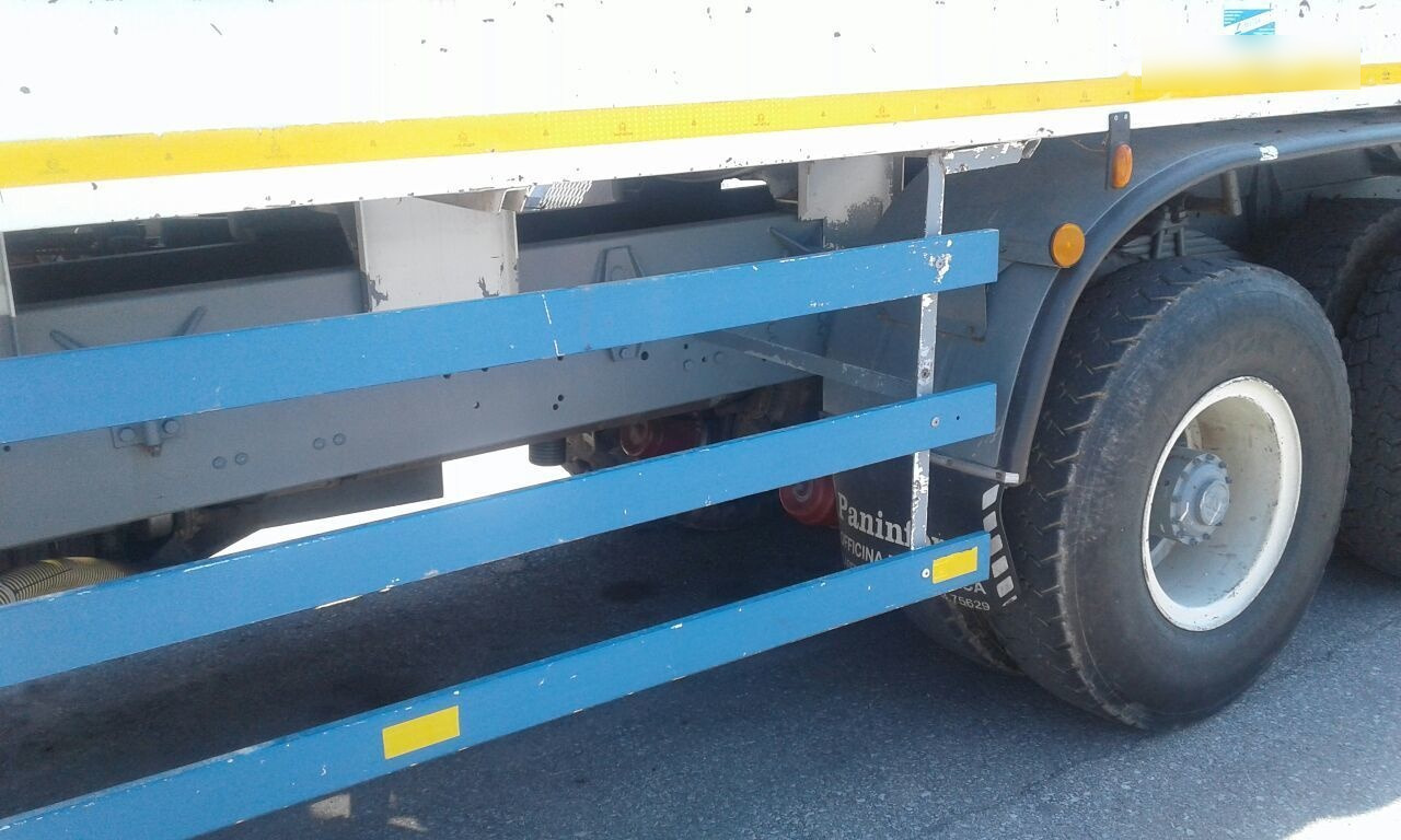 Volvo N.12 - Caminhão limpa fossa: foto 3 Volvo N.12 - Caminhão limpa fossa: foto 3