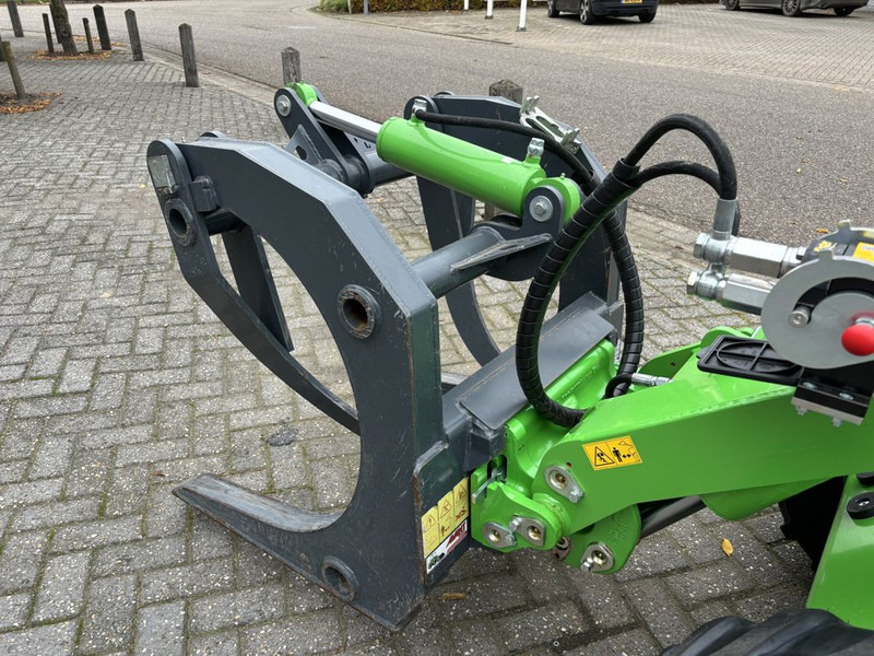 Avant Boomstammenklem, HD, hydraulisch, 0,4 m2 - Equipamento florestal: foto 2 Avant Boomstammenklem, HD, hydraulisch, 0,4 m2 - Equipamento florestal: foto 2