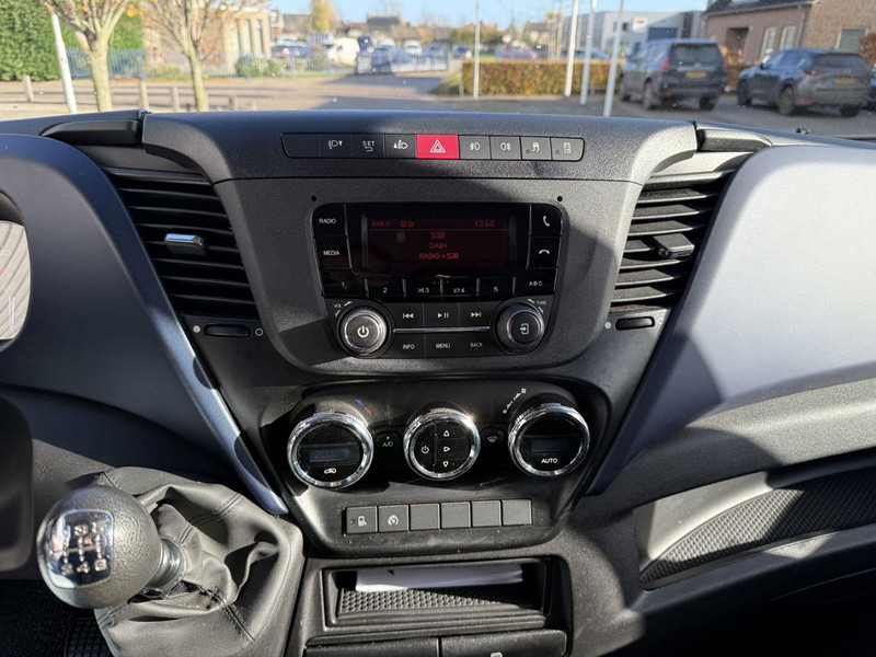 Leasing de Iveco Daily 50-150 Bakwagen Iveco Daily 50-150 Bakwagen: foto 7