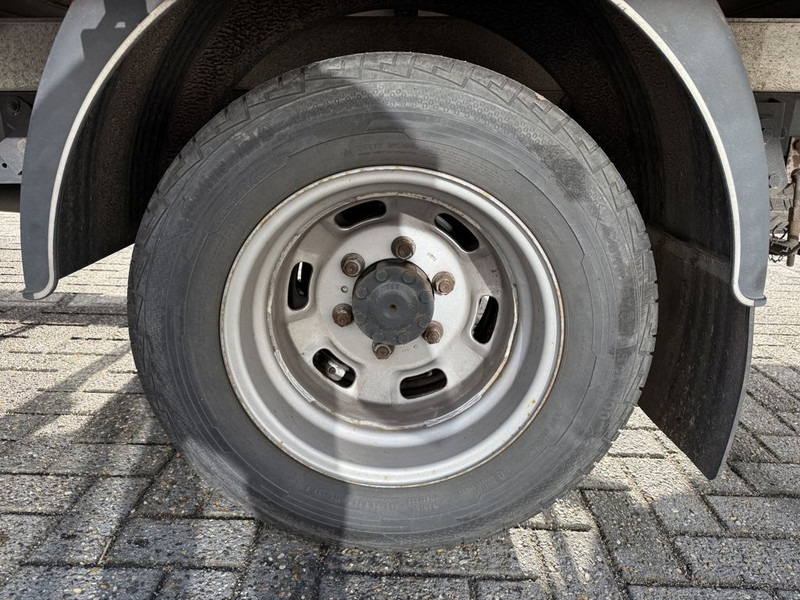 Leasing de Iveco Daily 50-150 Bakwagen Iveco Daily 50-150 Bakwagen: foto 17