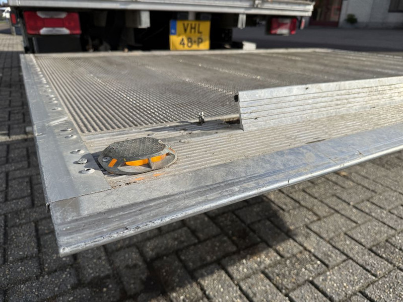 Leasing de Iveco Daily 50-150 Bakwagen Iveco Daily 50-150 Bakwagen: foto 12