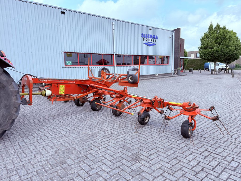 Kuhn GF8501 T - Ancinho enleirador: foto 2 Kuhn GF8501 T - Ancinho enleirador: foto 2