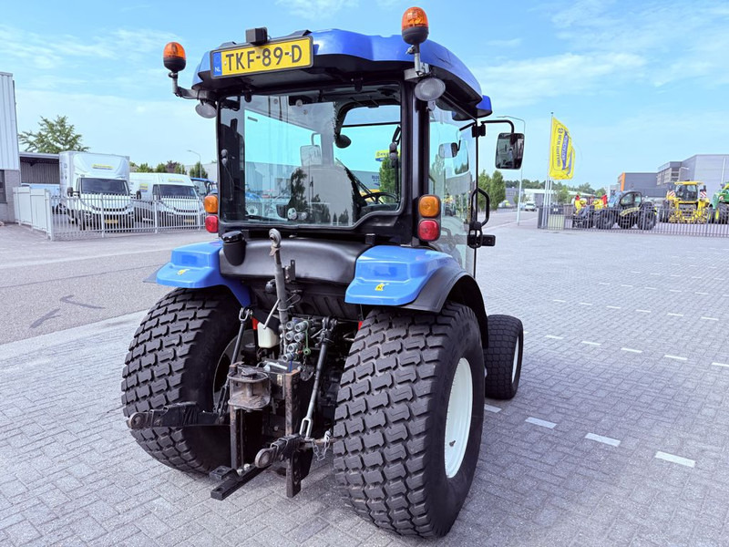 New Holland Boomer 45D Easy Drive - Trator: foto 3 New Holland Boomer 45D Easy Drive - Trator: foto 3