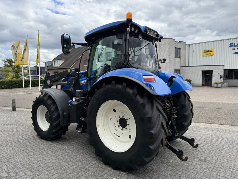 New Holland T6.175 AC T4B - Trator: foto 2 New Holland T6.175 AC T4B - Trator: foto 2
