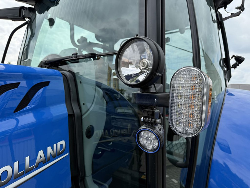 Trator novo New Holland T6.180 AC Stage V: foto 15