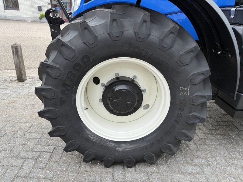 Trator novo New Holland T6.180 AC Stage V: foto 7