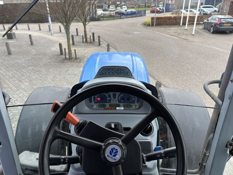 Trator New Holland T6080 Power Command: foto 6