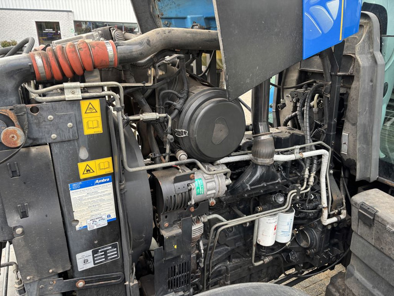 Trator New Holland T6080 Power Command: foto 16