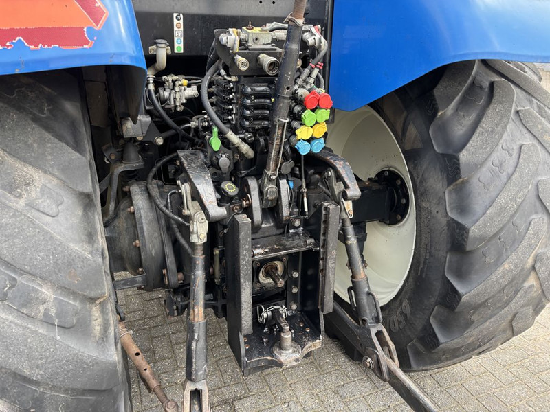 Trator New Holland T6080 Power Command: foto 10