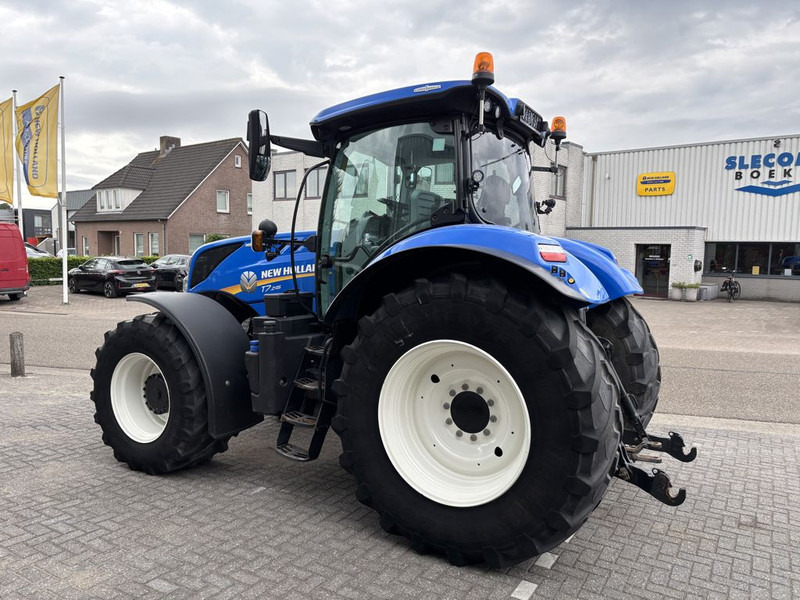 New Holland T7.245 AC STAGE V - Trator: foto 2 New Holland T7.245 AC STAGE V - Trator: foto 2