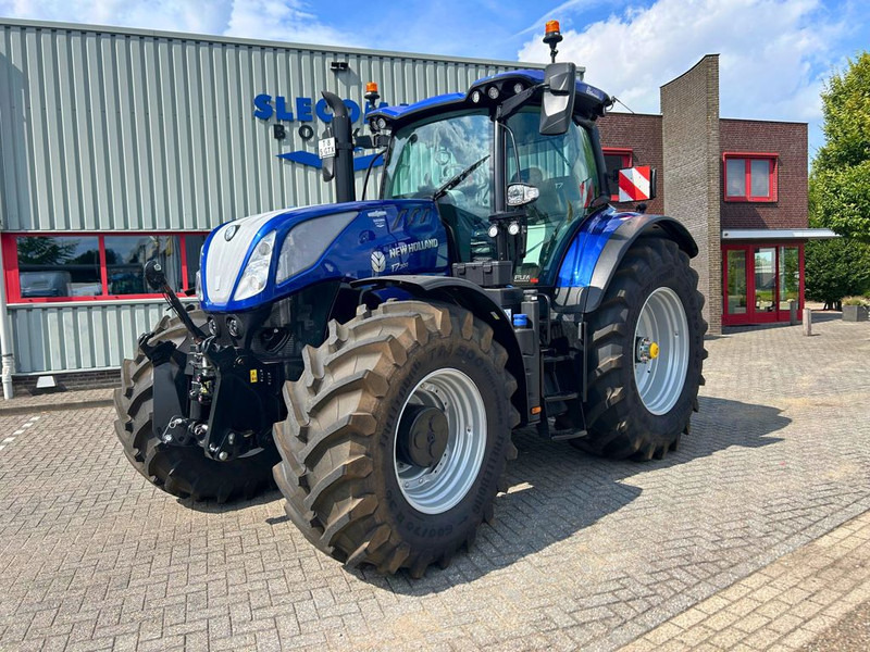 New Holland T7.300 AC New Gen Blue Power DEMO - Trator: foto 1 New Holland T7.300 AC New Gen Blue Power DEMO - Trator: foto 1
