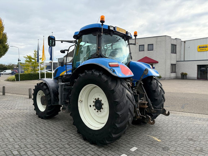 New Holland T7040 Power Command - Trator: foto 2 New Holland T7040 Power Command - Trator: foto 2