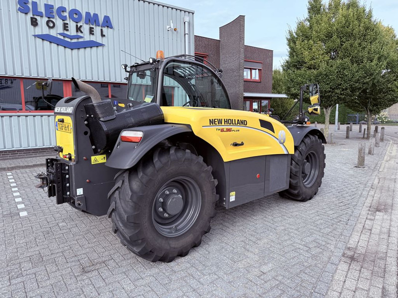 New Holland TH6.36 PLUS - Empilhador telescópico: foto 3 New Holland TH6.36 PLUS - Empilhador telescópico: foto 3