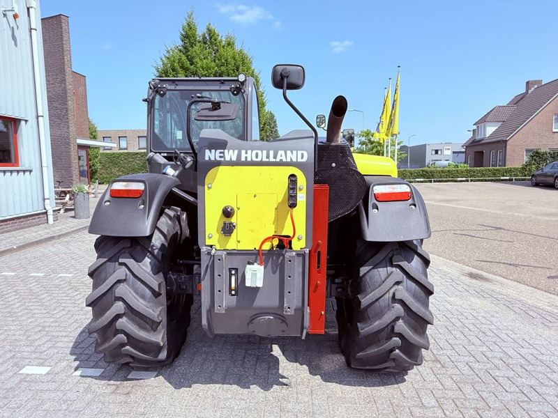 New Holland TH7.42 Telehandler - Empilhador telescópico: foto 4 New Holland TH7.42 Telehandler - Empilhador telescópico: foto 4