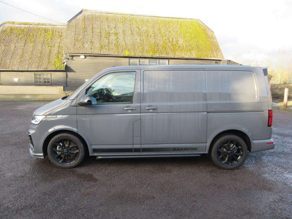 2025 Volkswagen Transporter Black Edition 2.0 BiDI 204 Sportline - Furgão: foto 4 2025 Volkswagen Transporter Black Edition 2.0 BiDI 204 Sportline - Furgão: foto 4