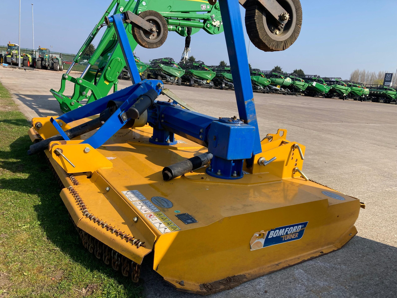 Bomford Turner Triblade3000 - Triturador de martelos/ Destroçador: foto 2 Bomford Turner Triblade3000 - Triturador de martelos/ Destroçador: foto 2