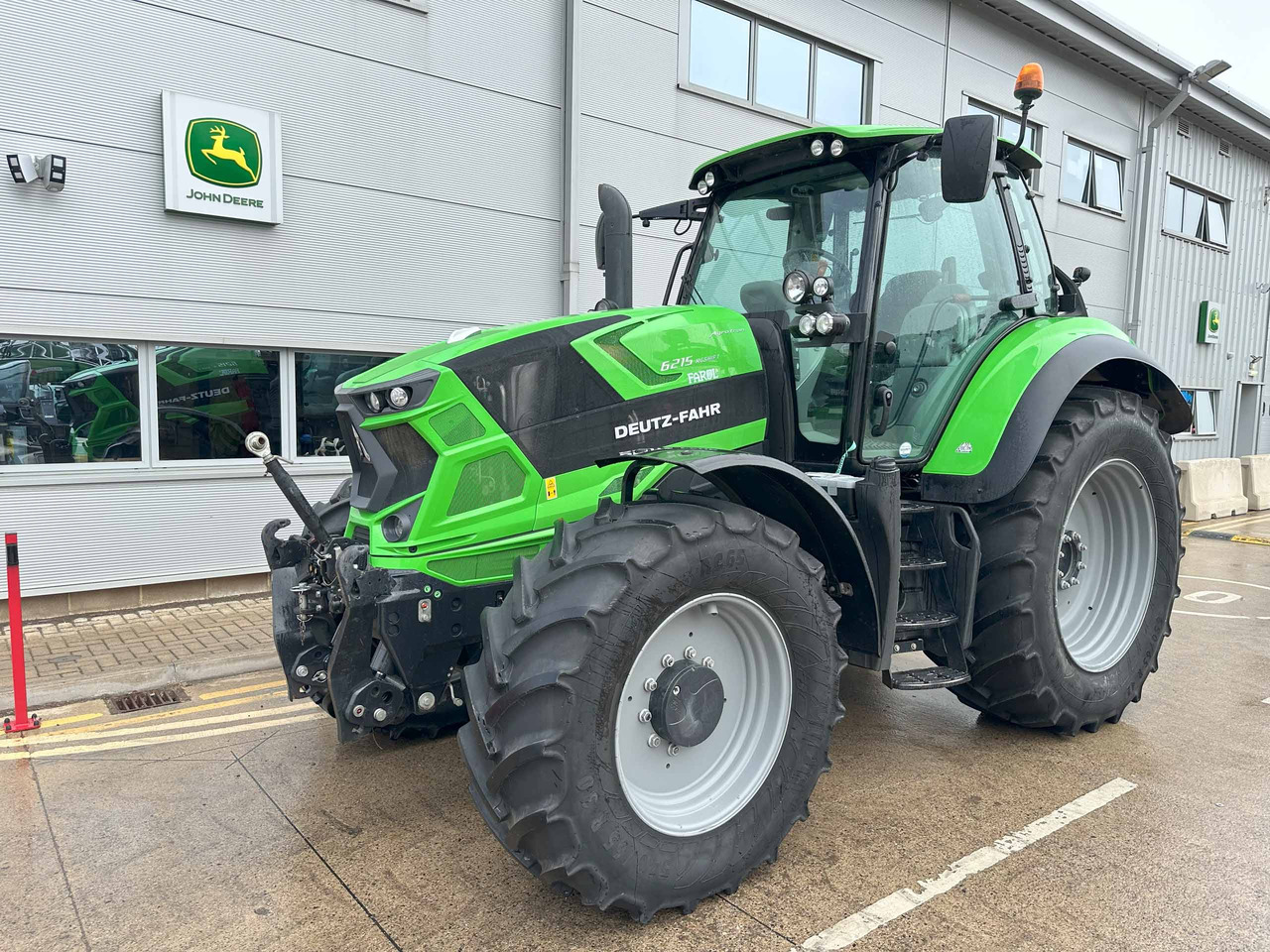 Deutz 6215RC - Trator: foto 1 Deutz 6215RC - Trator: foto 1