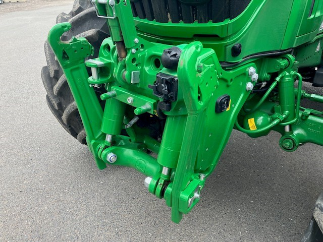 JOHN DEERE 6R 250 - Trator: foto 3 JOHN DEERE 6R 250 - Trator: foto 3