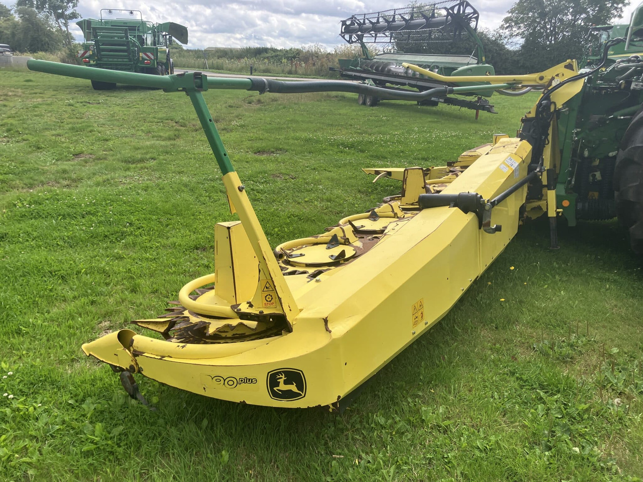 John Deere 390 Plus - Plataforma para colher milho: foto 4 John Deere 390 Plus - Plataforma para colher milho: foto 4