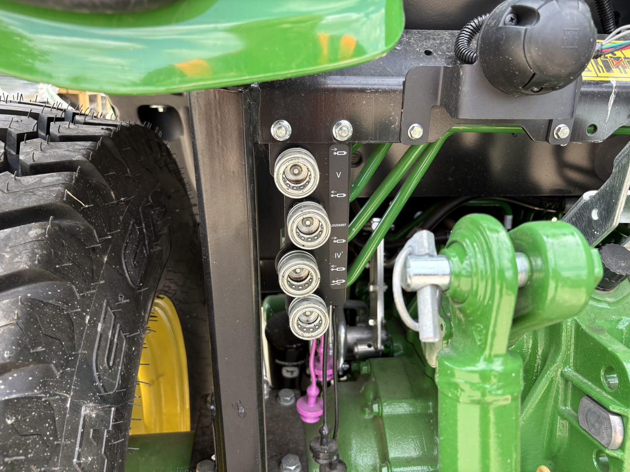 John Deere 4052R Compact Tractor - Mini trator: foto 5 John Deere 4052R Compact Tractor - Mini trator: foto 5