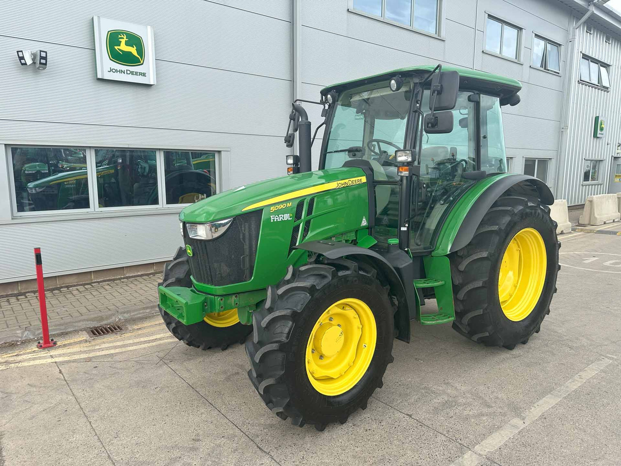 Trator John Deere 5090M: foto 14