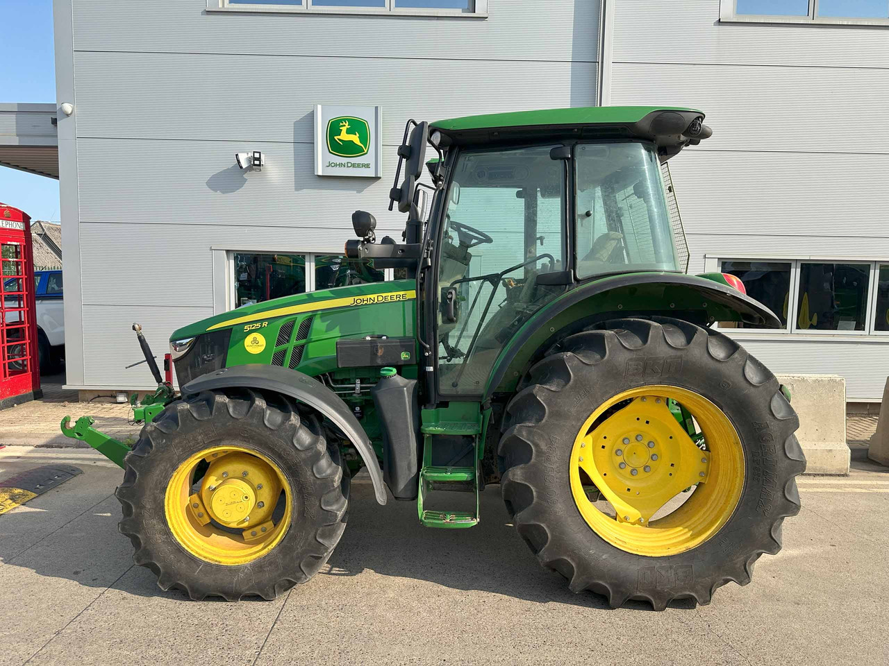 John Deere 5125R - Trator: foto 2 John Deere 5125R - Trator: foto 2