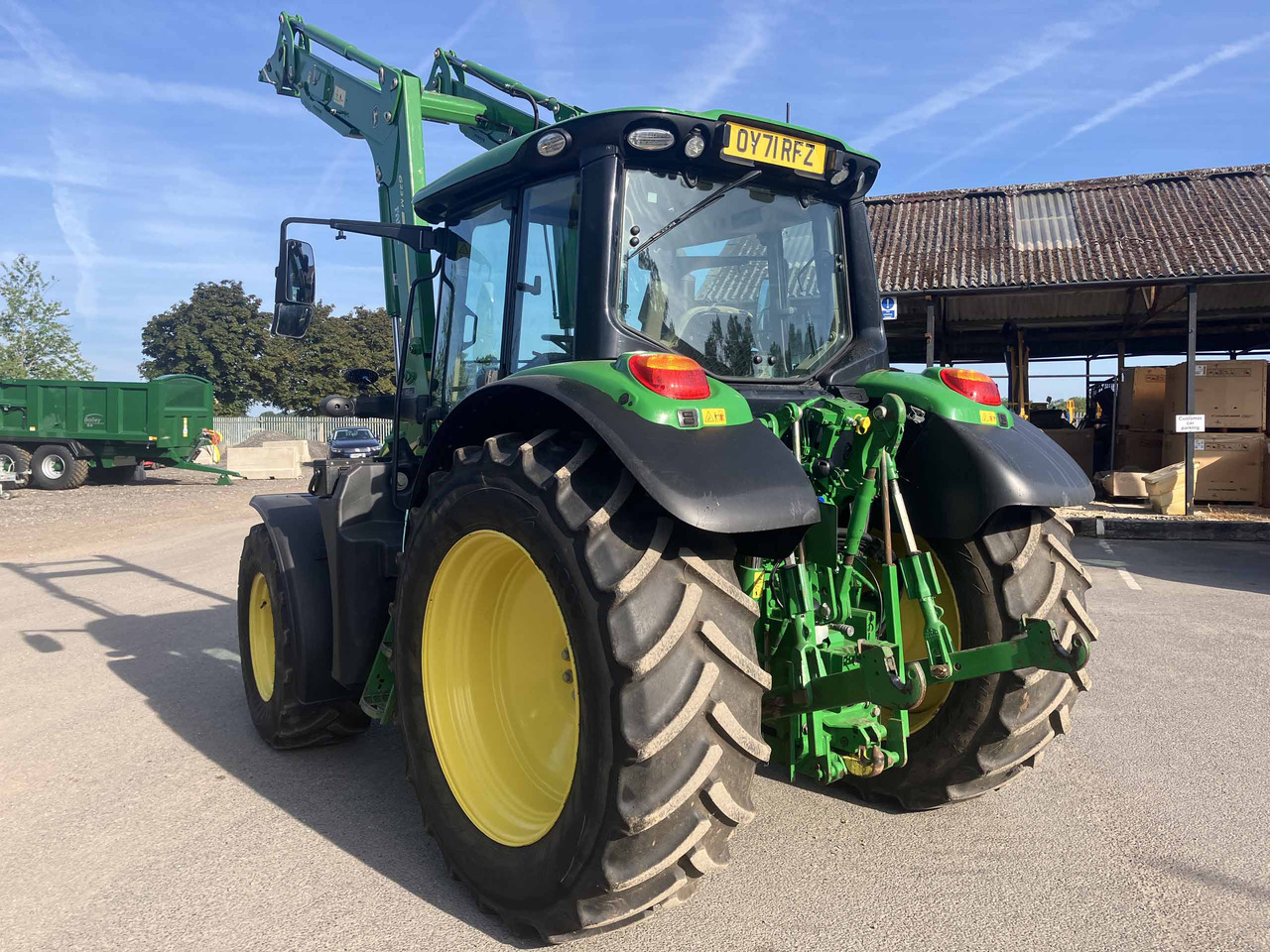 John Deere 6120M - Trator: foto 3 John Deere 6120M - Trator: foto 3
