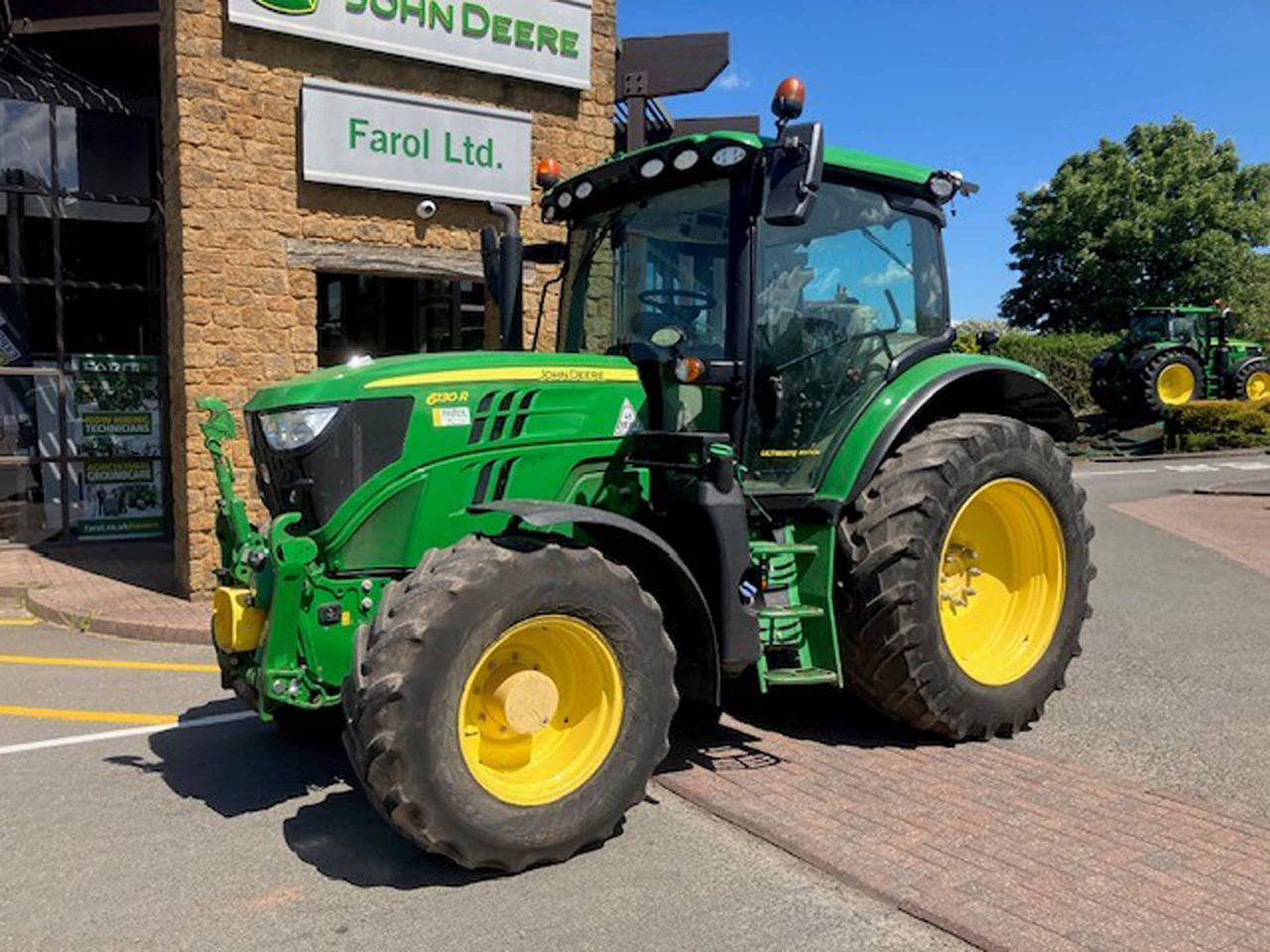 John Deere 6130R - Trator: foto 1 John Deere 6130R - Trator: foto 1