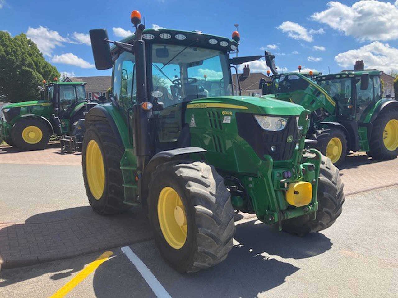 John Deere 6130R - Trator: foto 5 John Deere 6130R - Trator: foto 5