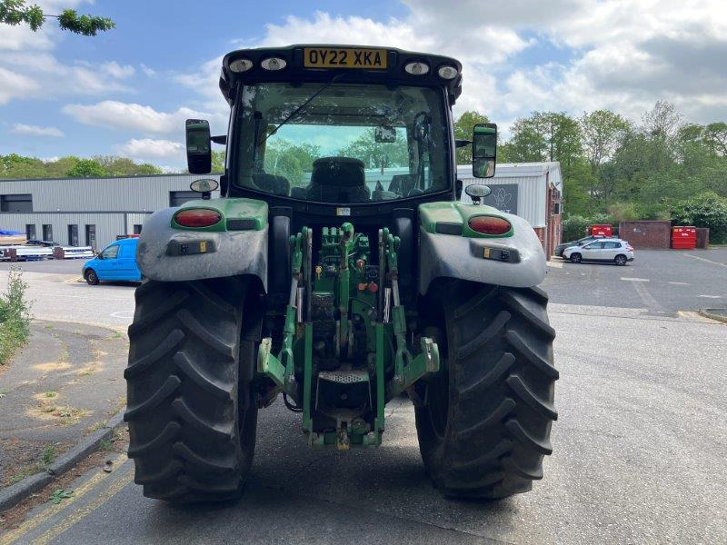 John Deere 6130R - Trator: foto 4 John Deere 6130R - Trator: foto 4