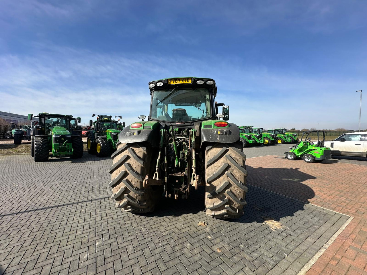 John Deere 6155R - Trator: foto 5 John Deere 6155R - Trator: foto 5