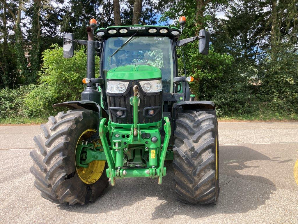John Deere 6155R - Trator: foto 1 John Deere 6155R - Trator: foto 1