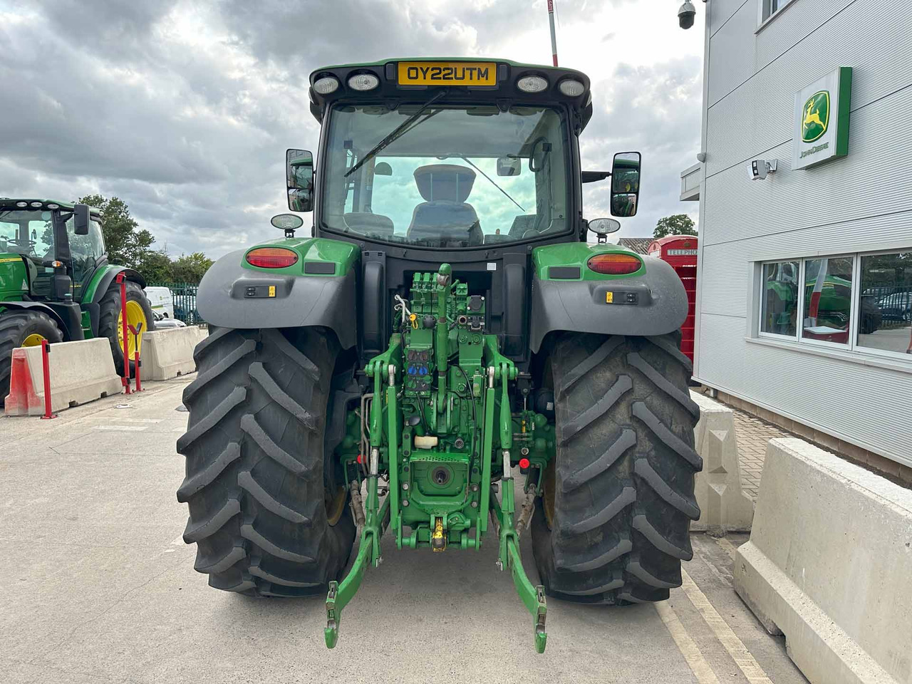 John Deere 6155R - Trator: foto 4 John Deere 6155R - Trator: foto 4