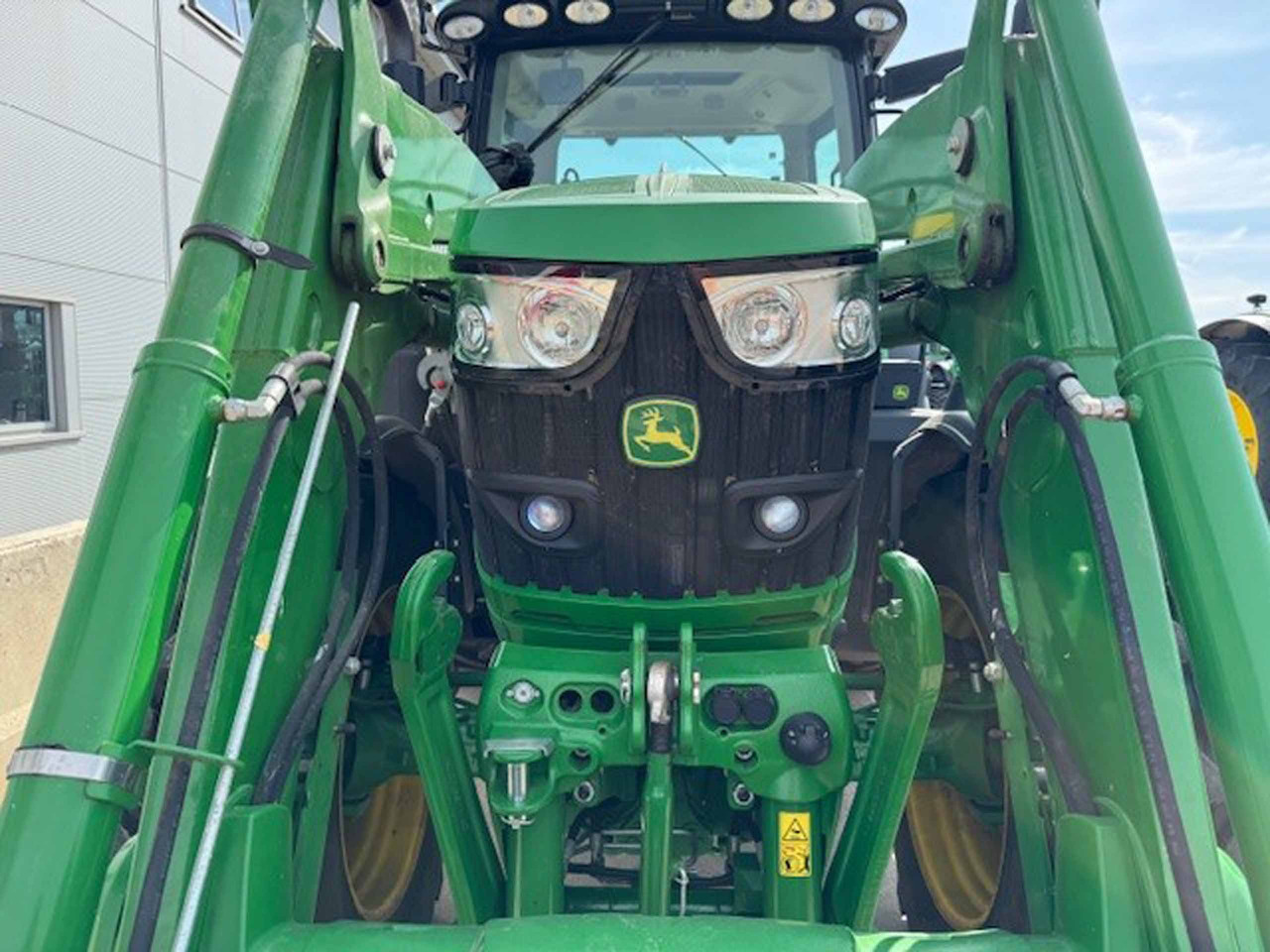 John Deere 6155R - Trator: foto 4 John Deere 6155R - Trator: foto 4