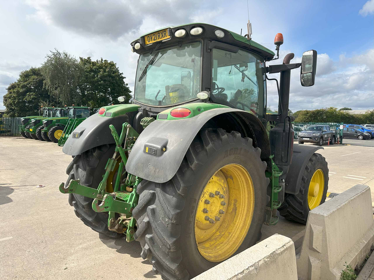 John Deere 6195R - Trator: foto 5 John Deere 6195R - Trator: foto 5