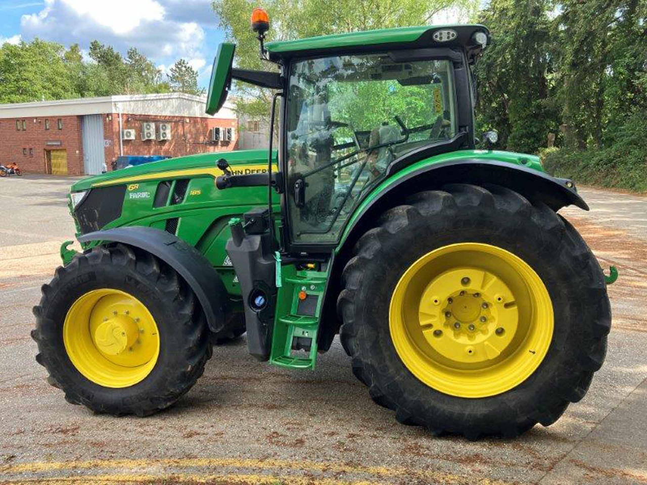 John Deere 6R 185 - Trator: foto 2 John Deere 6R 185 - Trator: foto 2