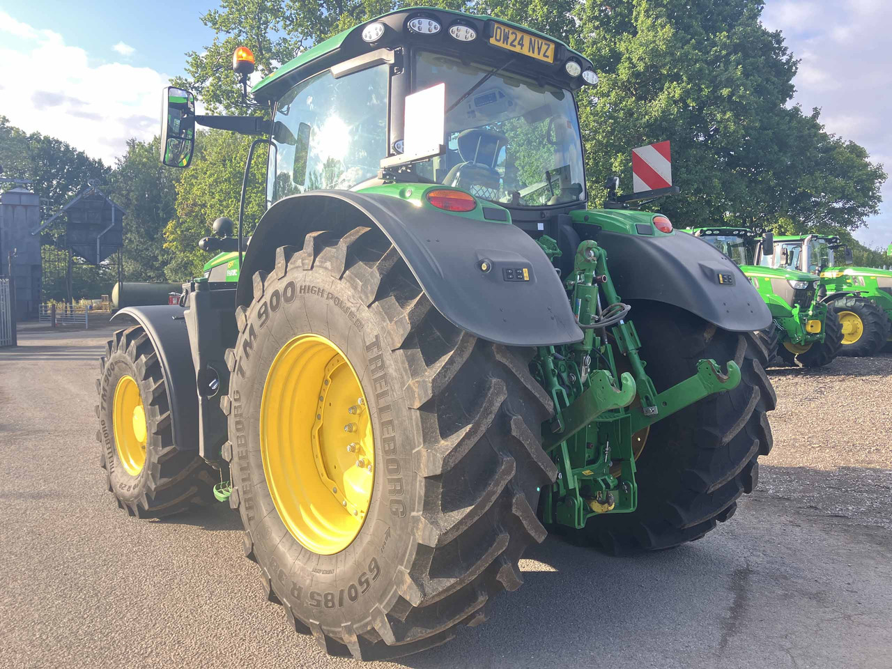 John Deere 6R 195 - Trator: foto 3 John Deere 6R 195 - Trator: foto 3