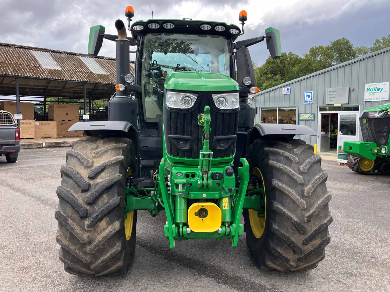 John Deere 6R 250 - Trator: foto 2 John Deere 6R 250 - Trator: foto 2