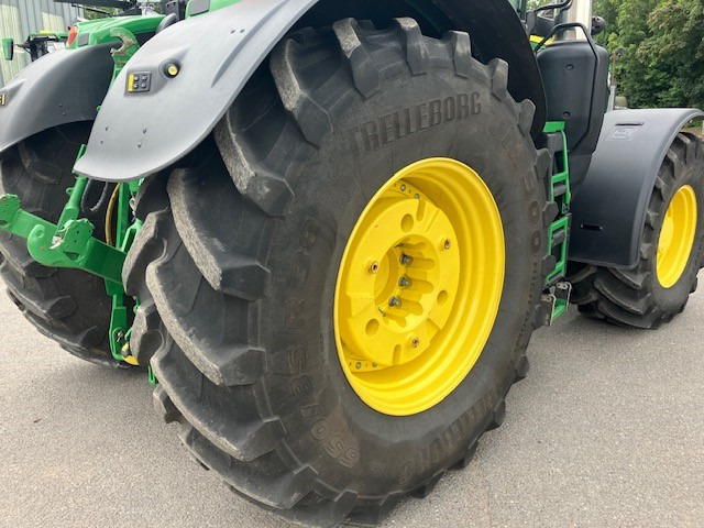 John Deere 6R250 - Trator: foto 4 John Deere 6R250 - Trator: foto 4