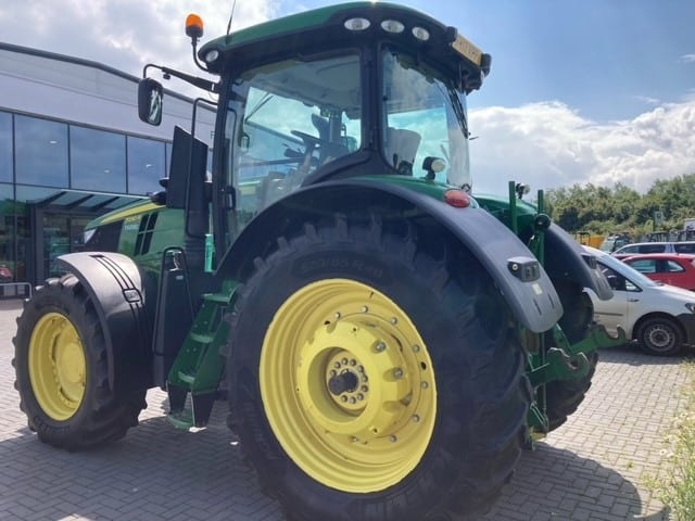 John Deere 7230R - Trator: foto 4 John Deere 7230R - Trator: foto 4