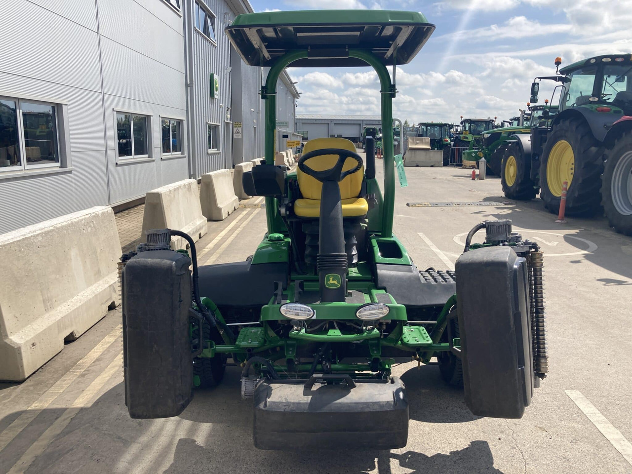 Cortador de grama John Deere 7500AE fairway mower: foto 8