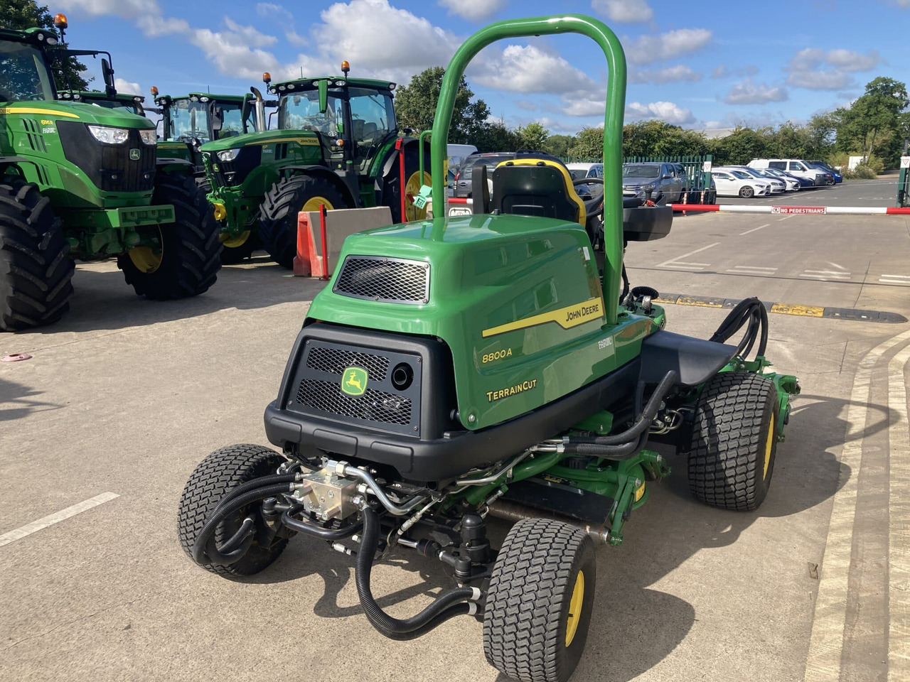 John Deere 8800A 5 pod rotary mower - Cortador de grama: foto 5 John Deere 8800A 5 pod rotary mower - Cortador de grama: foto 5